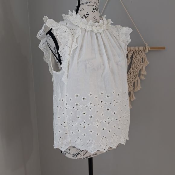 Bailey 44 Ivory Eyelet Ruffle Blouse Medium - Picture 4 of 8